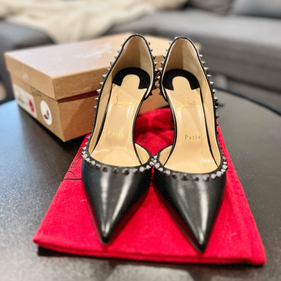 Louboutin Irishell 85 Nappa Leather Gun Metal Studs 38.5 Heels - Picture 2 of 6